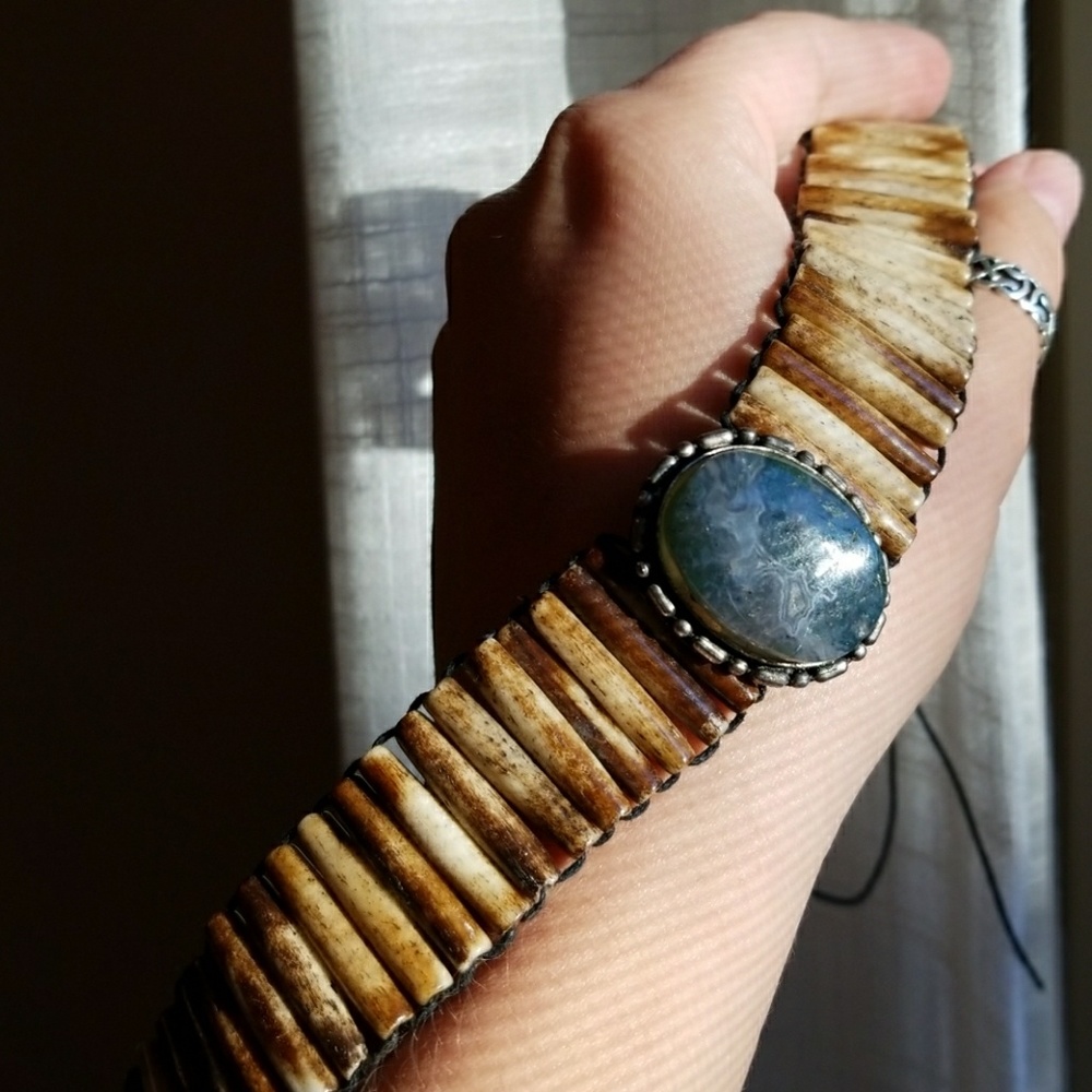 Agate and bone choker
